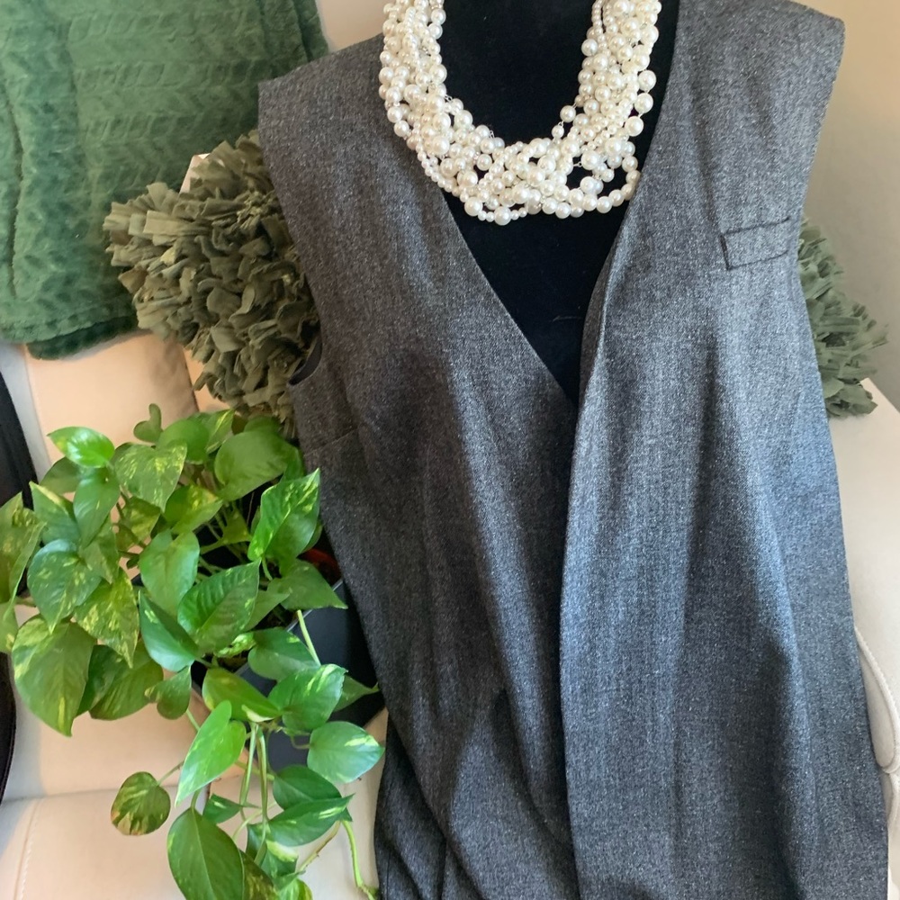 Vince Camuto Gray Women's Vest